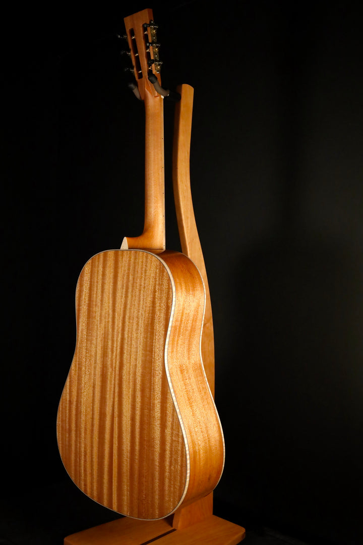 Larrivee SD-50 - Sitka Spruce/Mahogany (NEW)