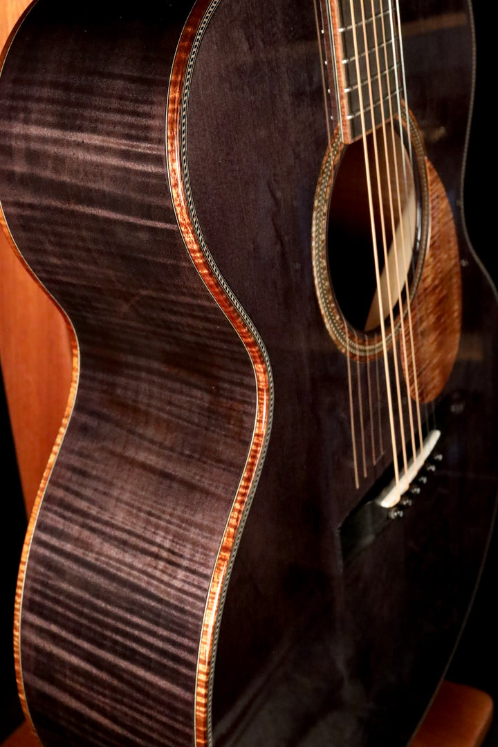 Huss and Dalton MJ Custom - Bearclaw Italian Spruce/Curly Maple/Trans Black Finish (NEW)