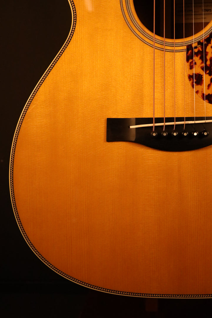 Santa Cruz 1934 OM - Old Growth Adirondack Spruce/Old Growth Mahogany (NEW)