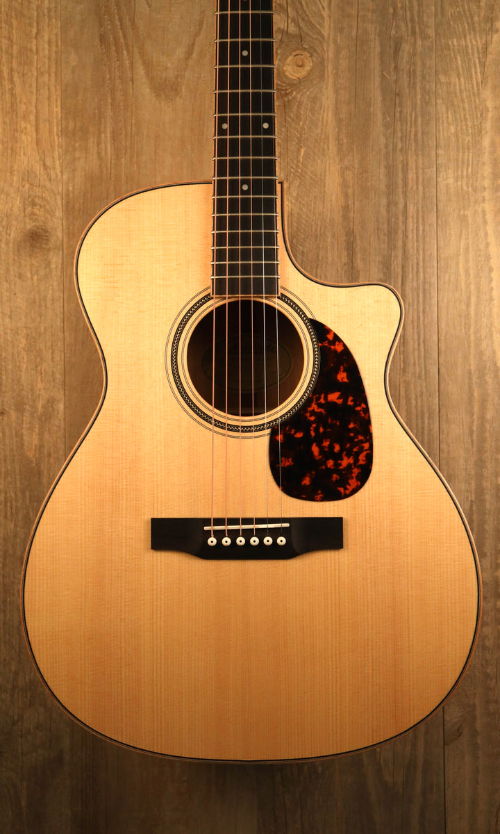 Larrivee OMV-03 (New)