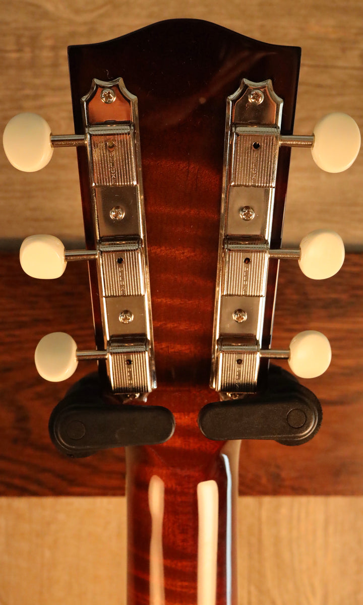 Huss and Dalton Crossroads Deluxe - Sitka Spruce/Curly Maple (NEW)