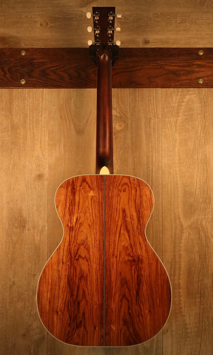 Huss and Dalton TOM-R Custom - "Old" Sitka Spruce/Honduran Rosewood (New)