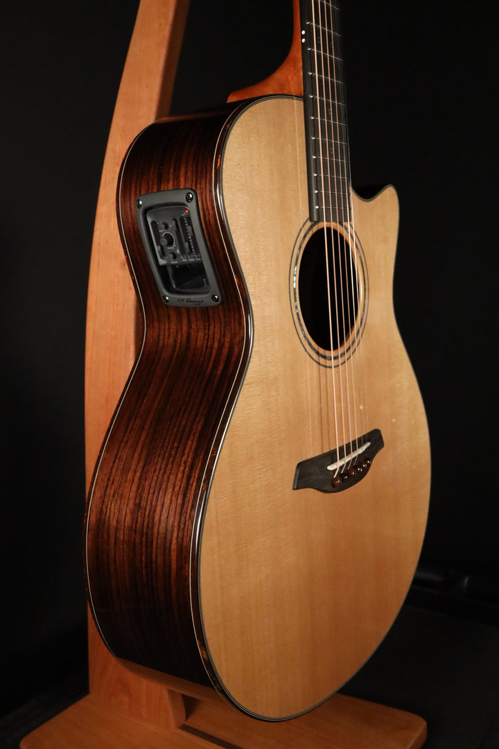 Furch Master's Choice Yellow GC-CR SPA - Cedar/Indian Rosewood (NEW)