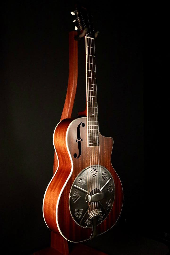 National El Trovador Cutaway (NEW)