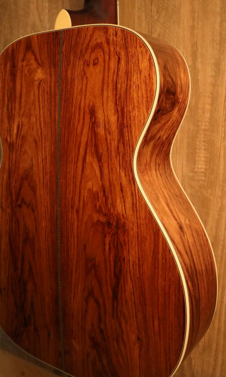 Huss and Dalton TOM-R Custom - "Old" Sitka Spruce/Honduran Rosewood (New)