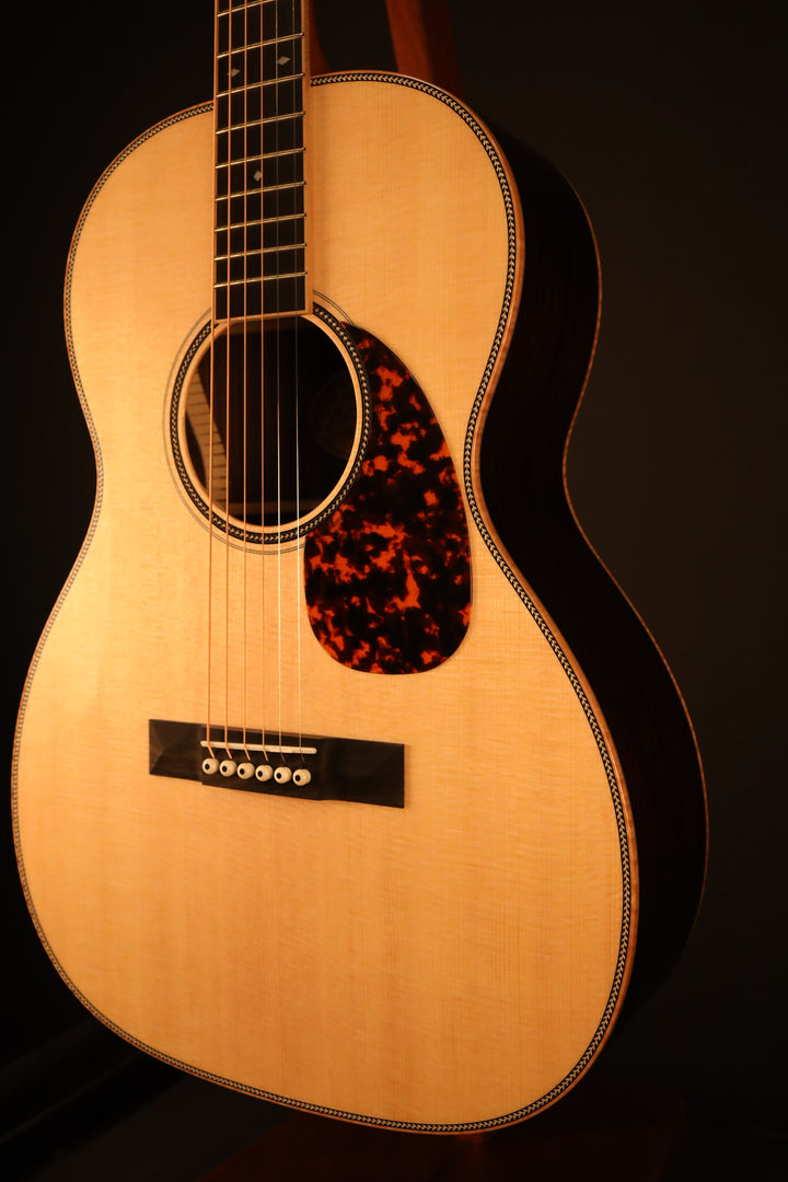 Larrivee 000-60 RW - Sitka Spruce/East Indian Rosewood (New)