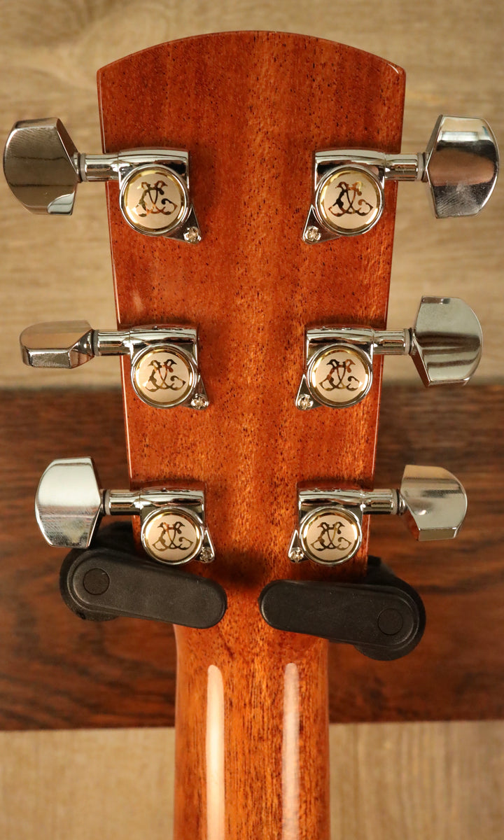Larrivee D-05 Sitka/Mahogany (New)