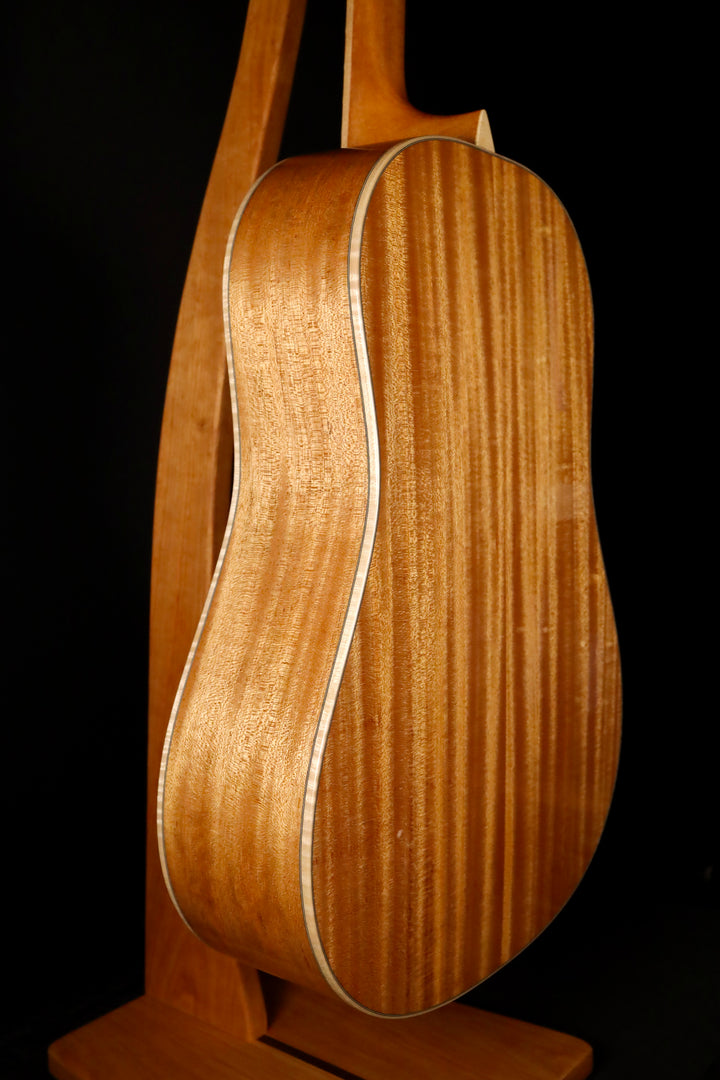 Larrivee SD-50 - Sitka Spruce/Mahogany (NEW)