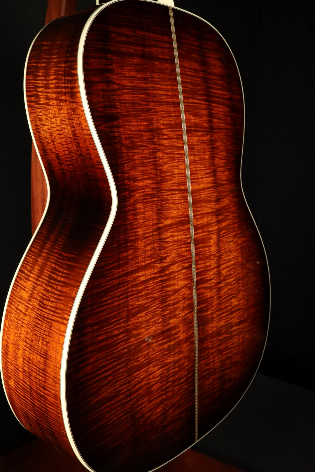 Santa Cruz 000 Custom -Adirondack Spruce/Koa (NEW)