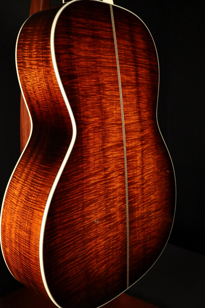 Santa Cruz 000 Custom -Adirondack Spruce/Koa (NEW)