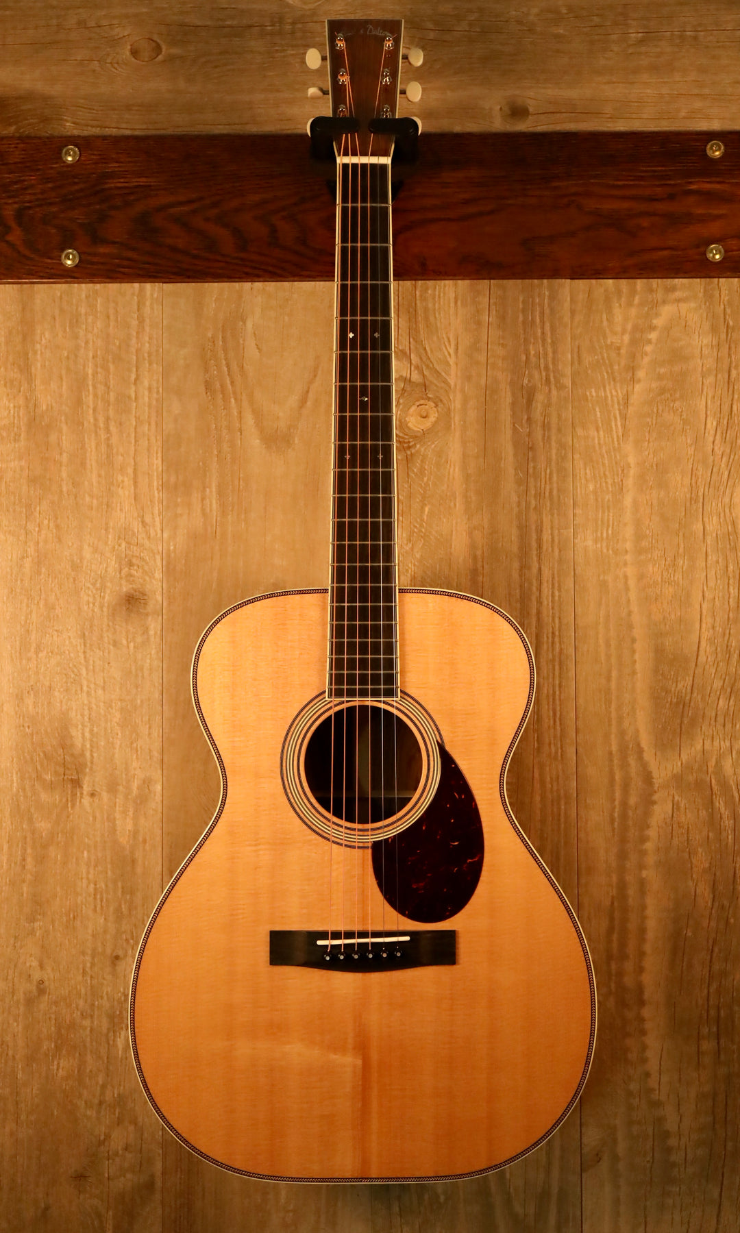 Huss and Dalton TOM-R Custom - "Old" Sitka Spruce/Honduran Rosewood (New)