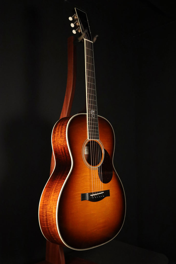 Santa Cruz 000 Custom -Adirondack Spruce/Koa (NEW)