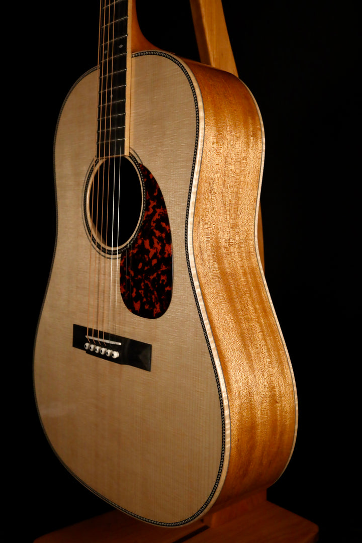 Larrivee SD-50 - Sitka Spruce/Mahogany (NEW)