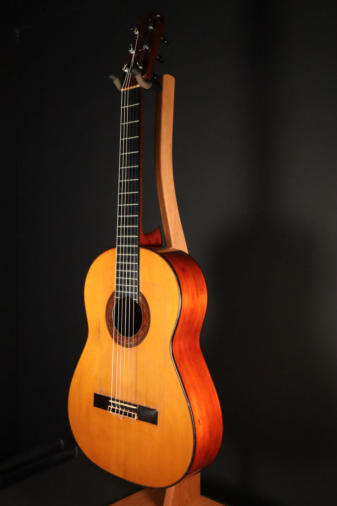 Juan Pimentel Flamenco Guitar (1965)