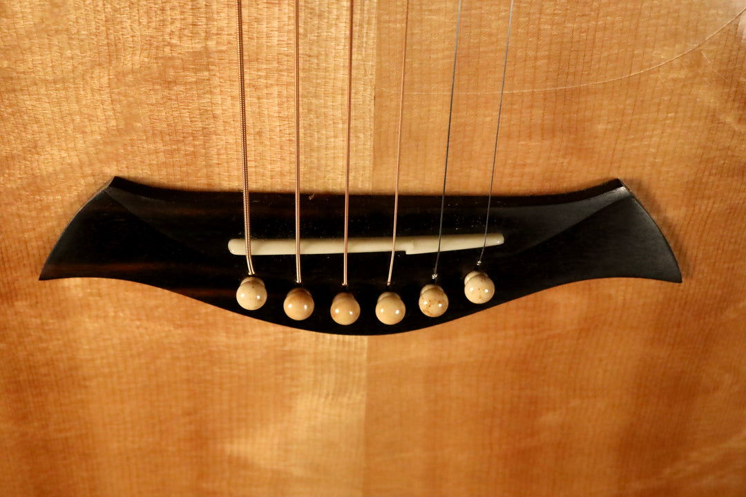 Edwinson Zephyr 00 - Brazilian Rosewood/Bearclaw Sitka Spruce (2019)