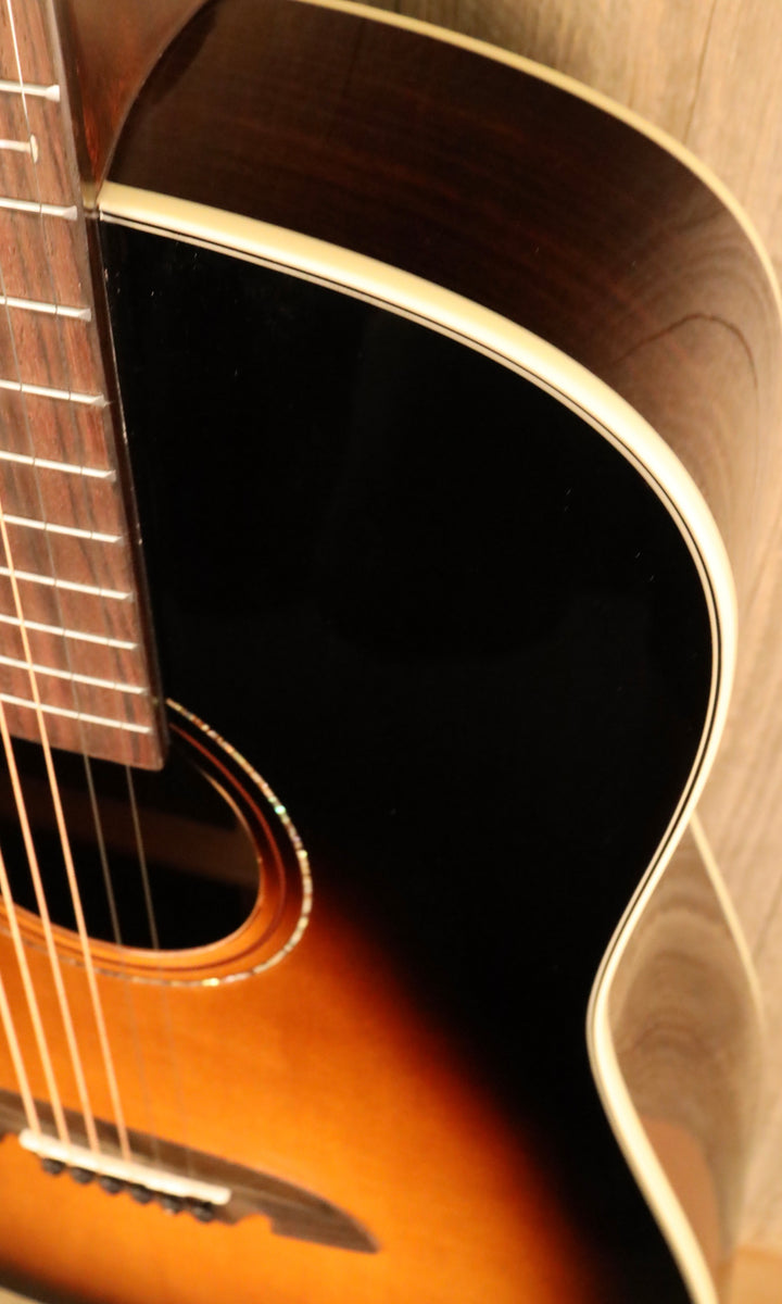 Alvarez MDR70ESB Masterworks Round Shoulder 12th Fret Dreadnought (New)