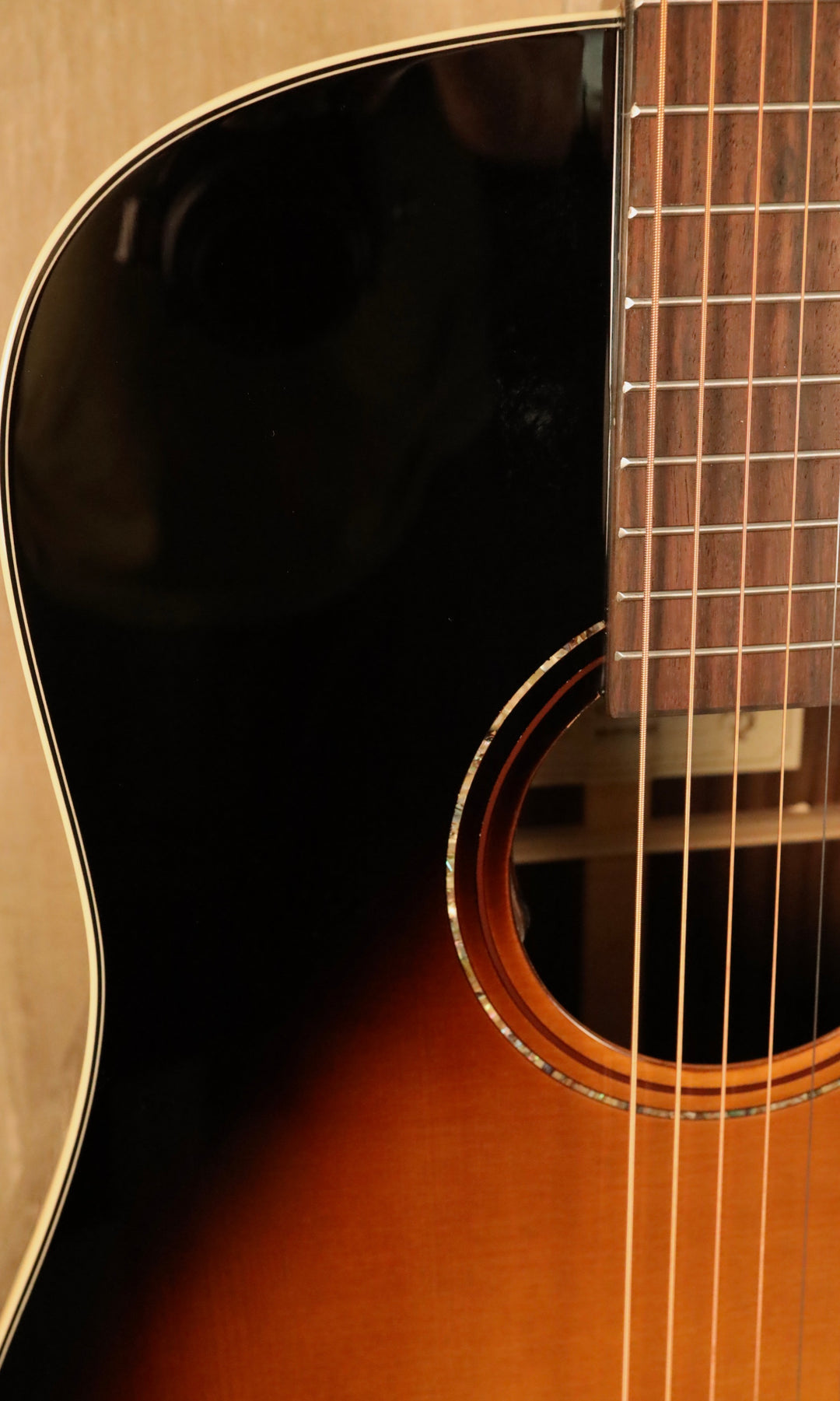 Alvarez MDR70ESB Masterworks Round Shoulder 12th Fret Dreadnought (New)