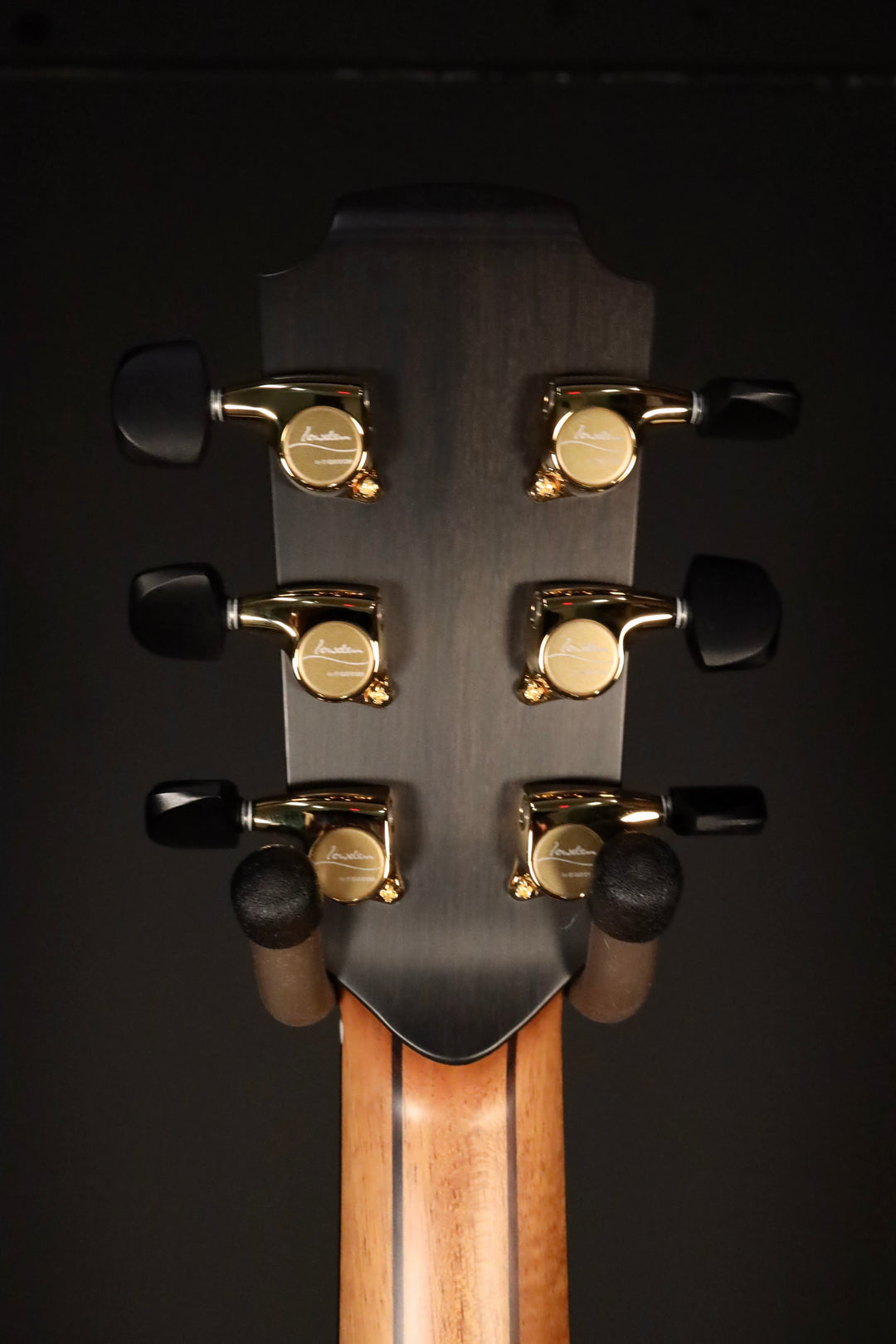 Lowden S-50 - Red Cedar/Walnut (NEW)