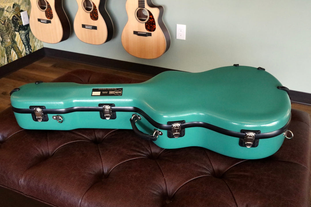 Calton Case - Medium Jumbo L-00 style - Antique Green/Gold Interior