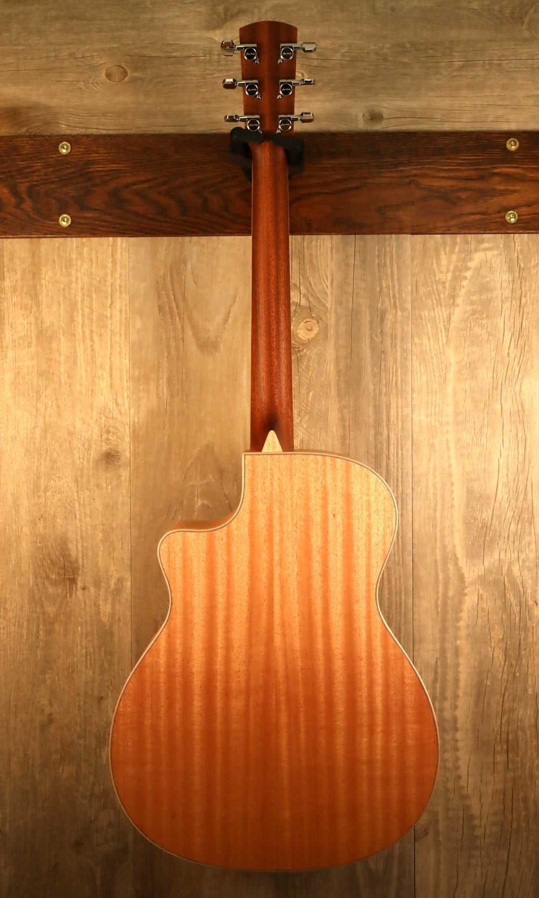 Larrivee OMV-03 (New)