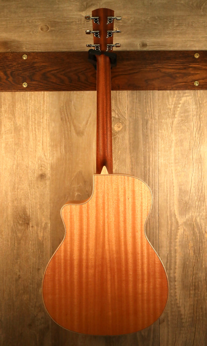 Larrivee OMV-03 (New)