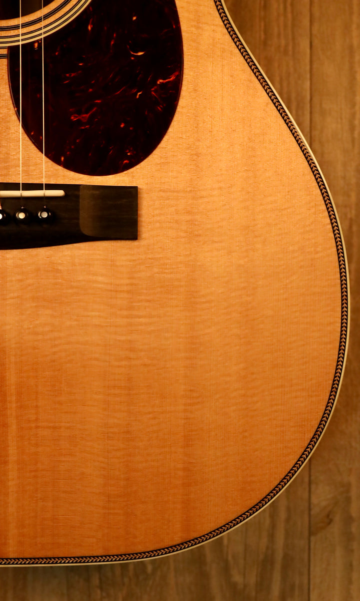 Huss and Dalton TOM-R Custom - "Old" Sitka Spruce/Honduran Rosewood (New)