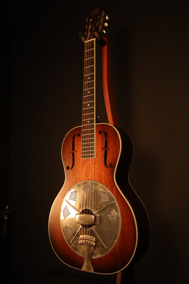 National El Trovador (2008) - Full Body Sunburst