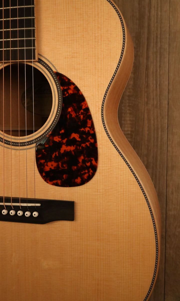 Larrivee OM-40 Sitka/Mahogany (New) - ON HOLD