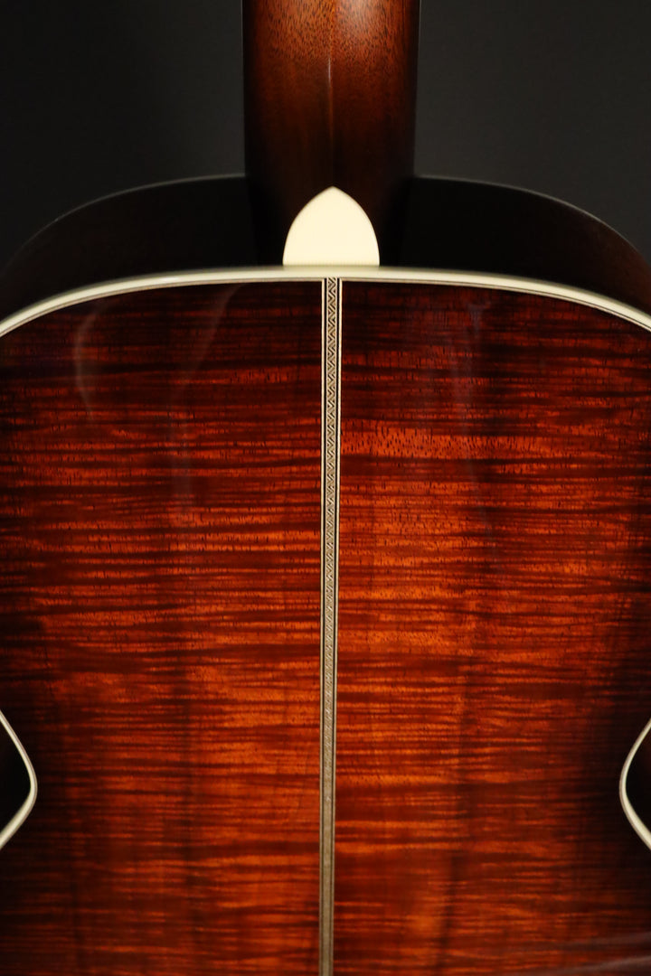 Santa Cruz 000 Custom -Adirondack Spruce/Koa (NEW)