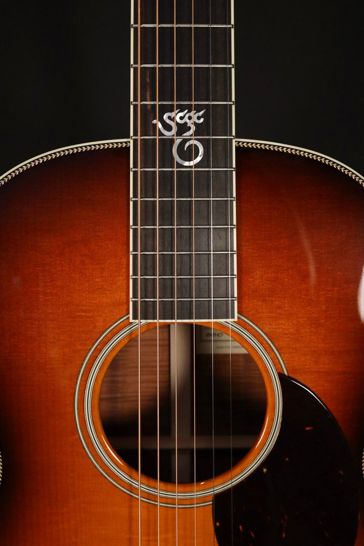 Santa Cruz 000 Custom -Adirondack Spruce/Koa (NEW)