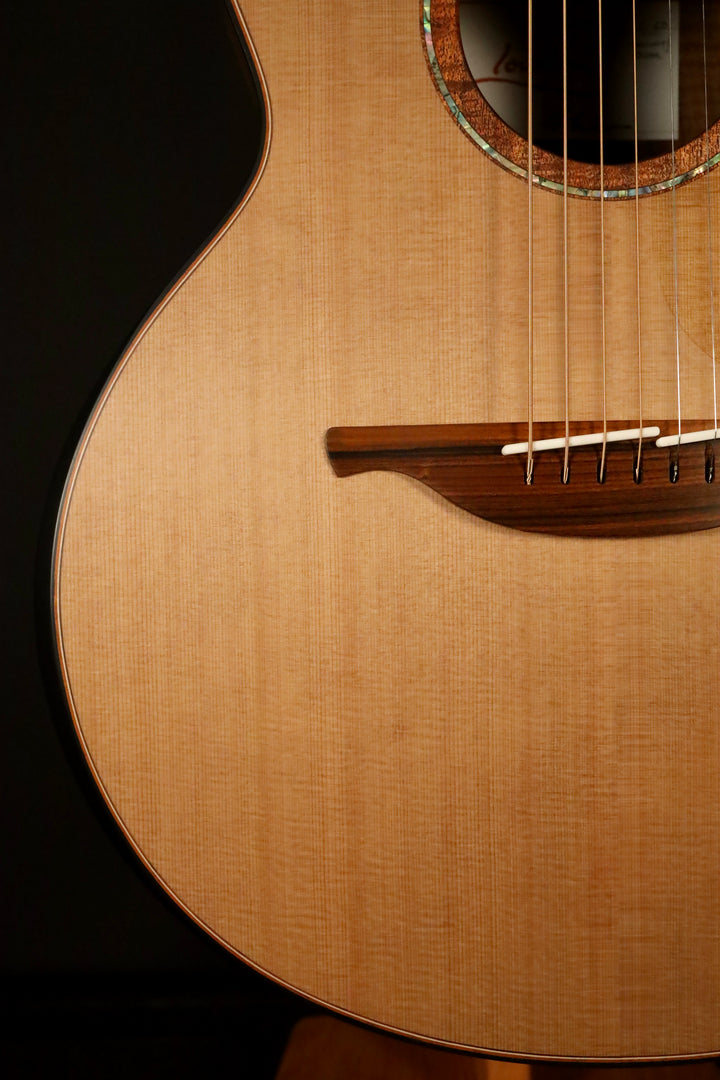 Lowden S-50 - Red Cedar/Walnut (NEW)