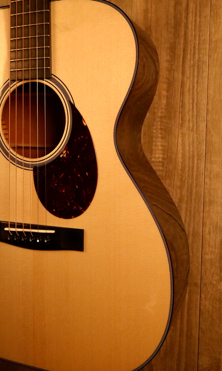 Huss and Dalton TOM-M Custom - Italian Spruce/Sinker Mahogany (New)