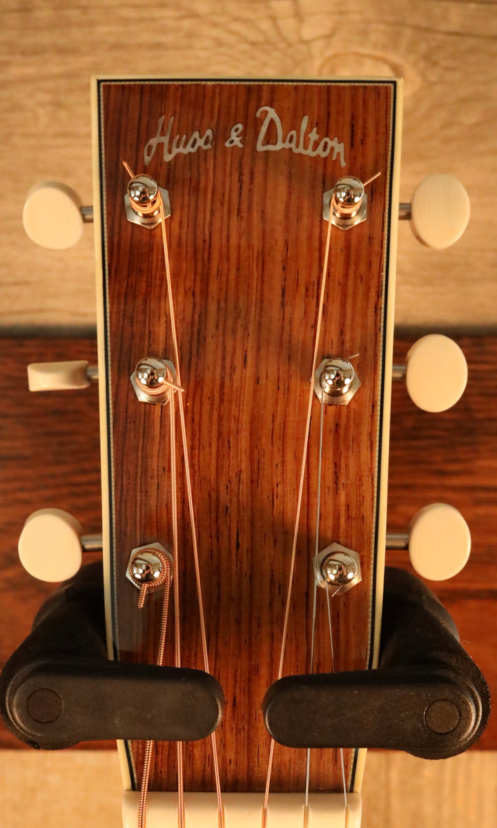 Huss and Dalton TOM-R Custom - "Old" Sitka Spruce/Honduran Rosewood (New)