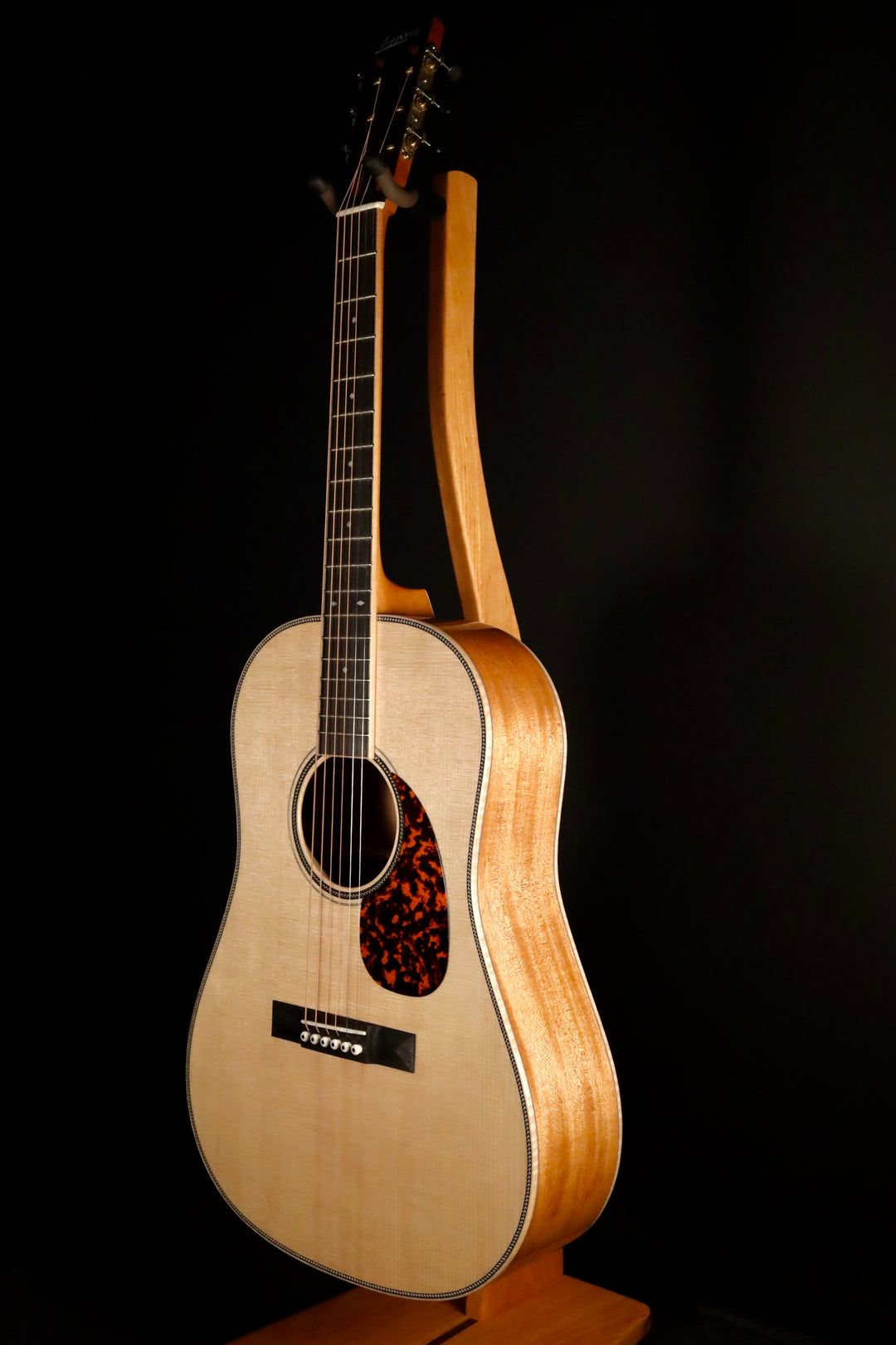 Larrivee SD-50 - Sitka Spruce/Mahogany (NEW)