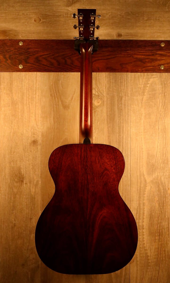 Huss and Dalton TOM-M Custom - Italian Spruce/Sinker Mahogany (New)