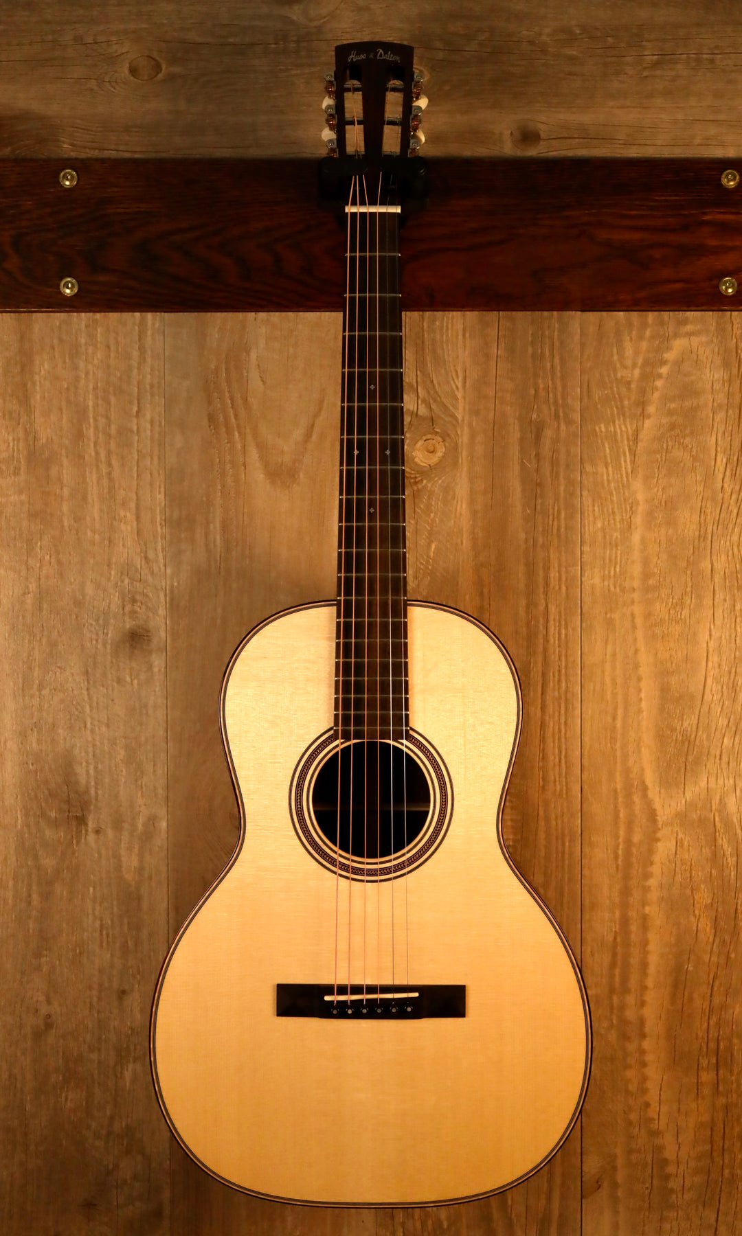 Huss and Dalton 00-SP - Engelmann Spruce and East Indian Rosewood (New)
