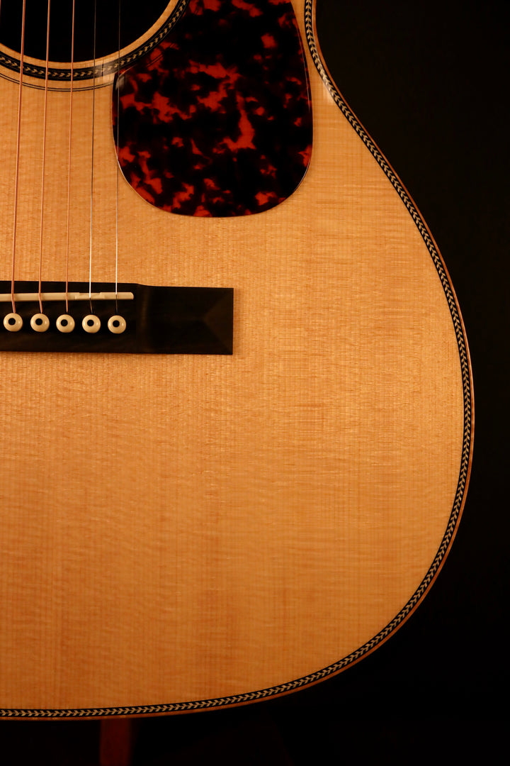 Larrivee 000-60 RW - Sitka Spruce/East Indian Rosewood (New)