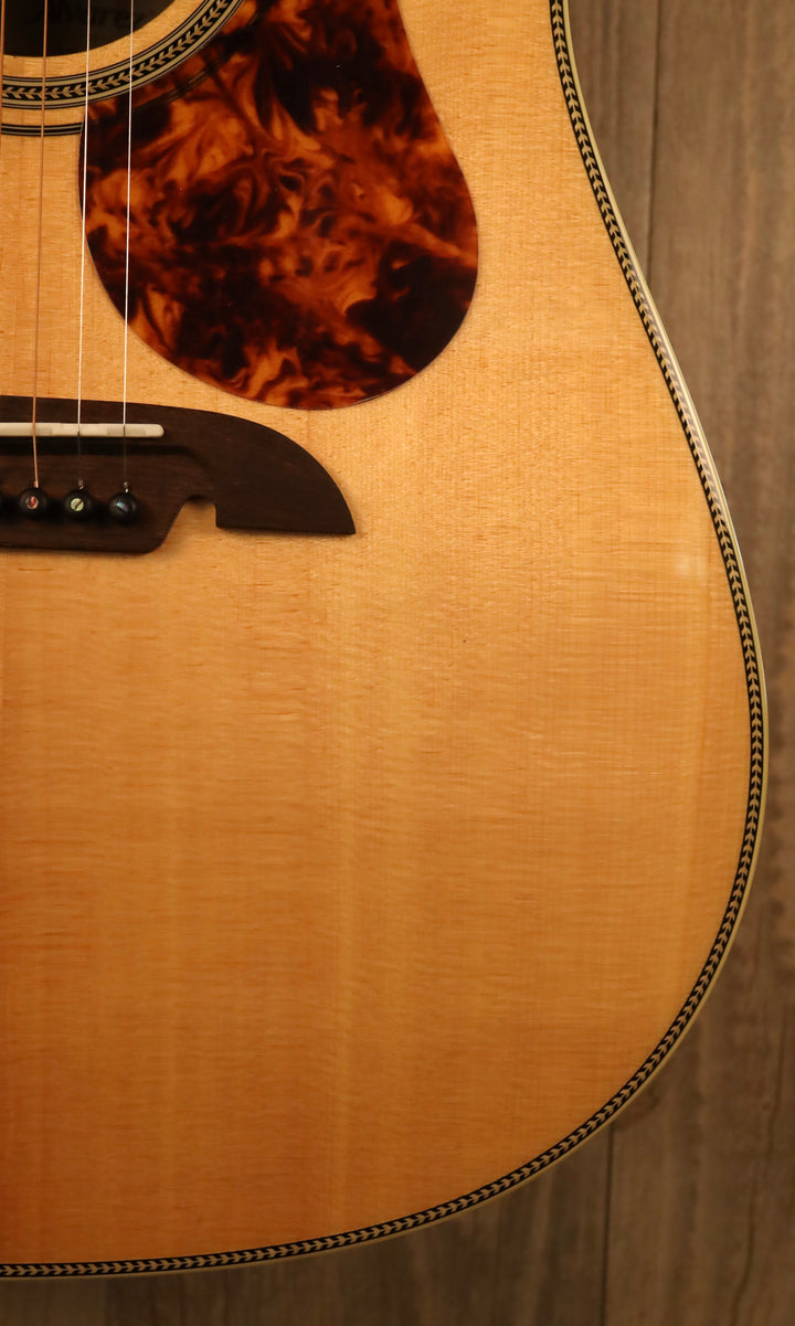 Alvarez MD60EBG Masterworks Bluegrass Dreadnought Acoustic Electric (New)