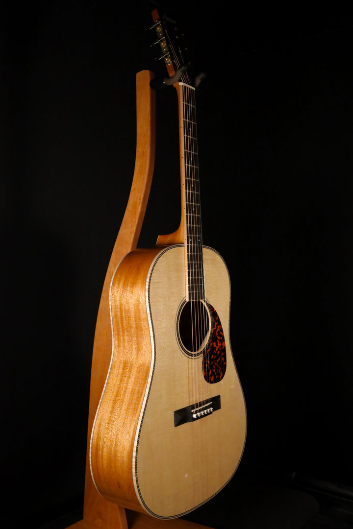 Larrivee SD-50 - Sitka Spruce/Mahogany (NEW)