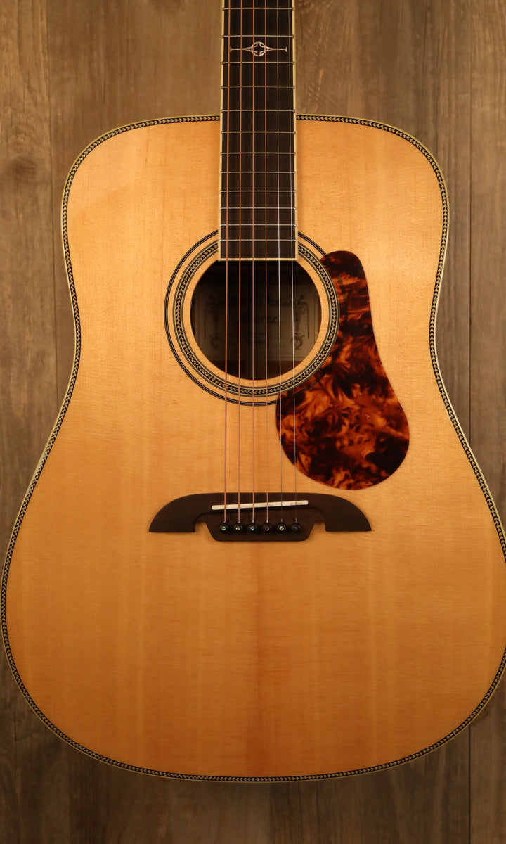 Alvarez MD60EBG Masterworks Bluegrass Dreadnought Acoustic Electric (New)