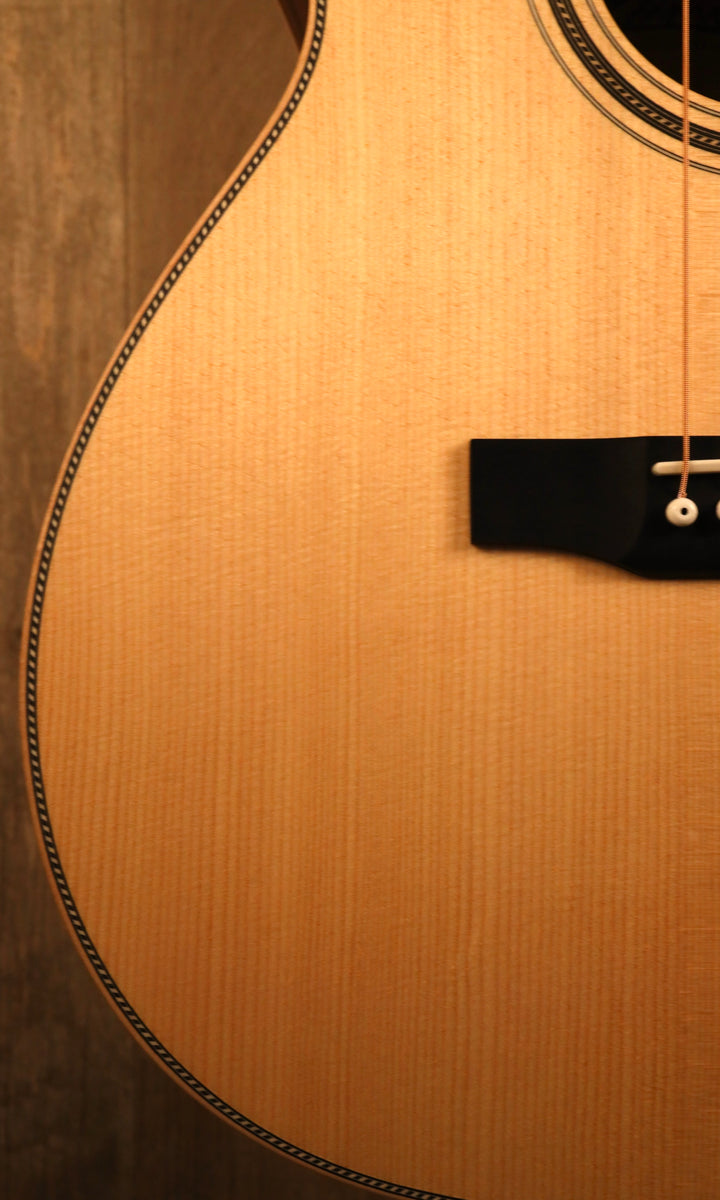 Larrivee OM-40R (New)