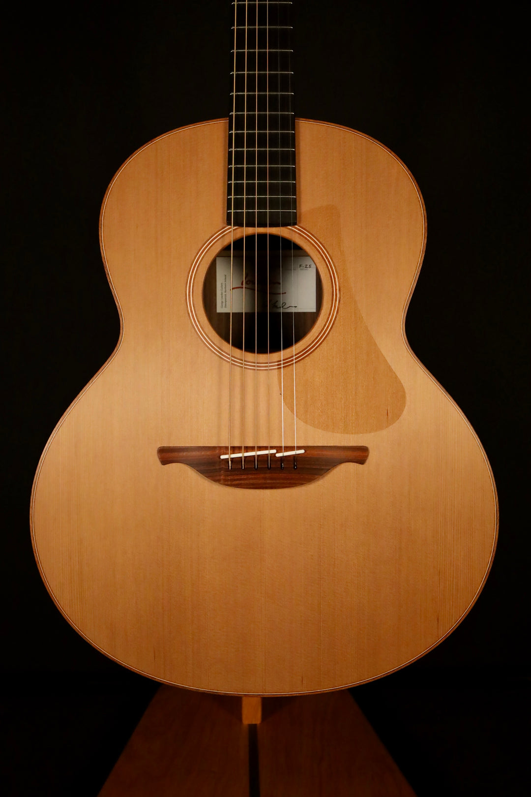 Lowden F-25 - Red Cedar/East Indian Rosewood (NEW)