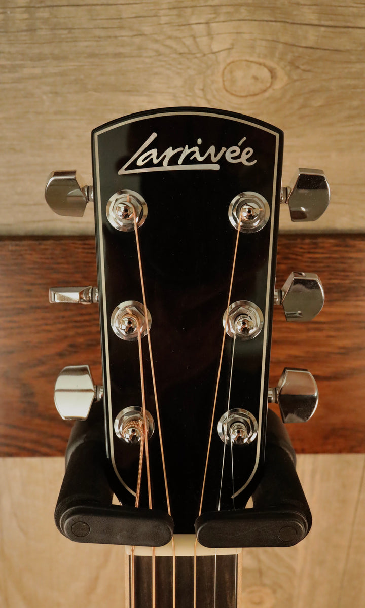 Larrivee OM-09 Sitka Spruce/Indian Rosewood (NEW)