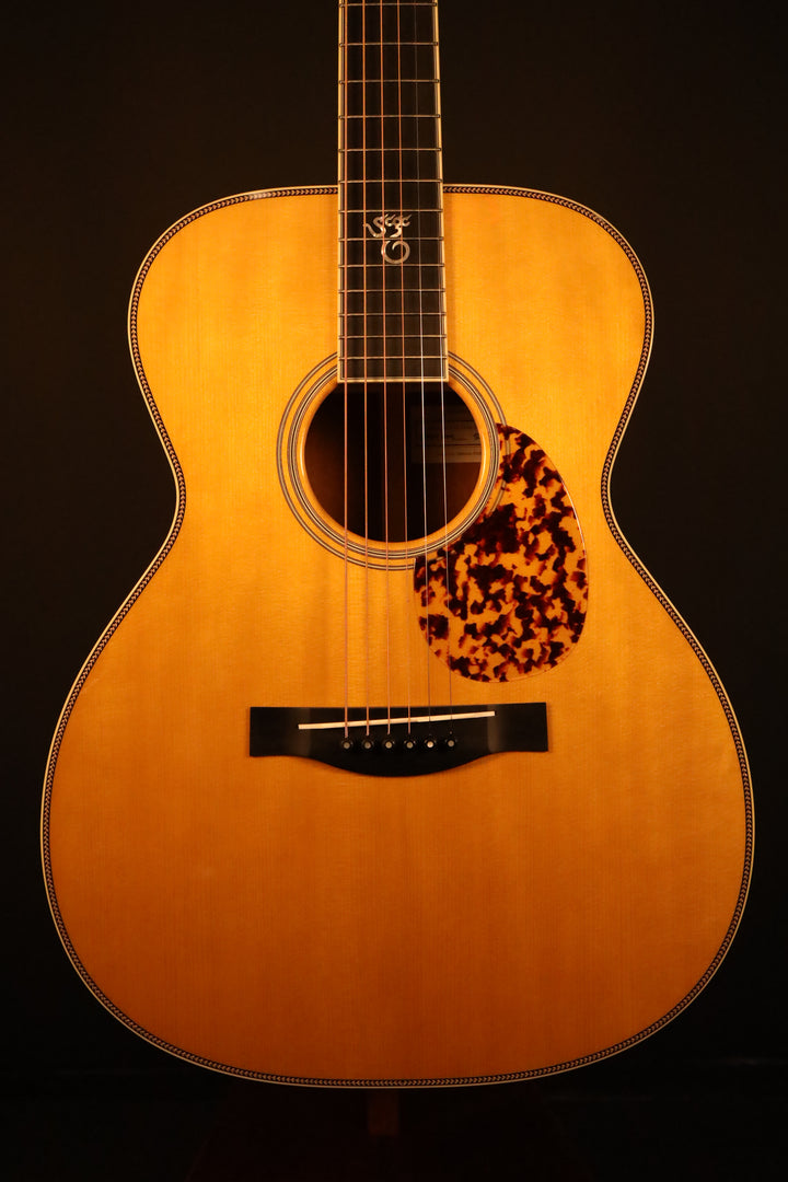 Santa Cruz 1934 OM - Old Growth Adirondack Spruce/Old Growth Mahogany (NEW)