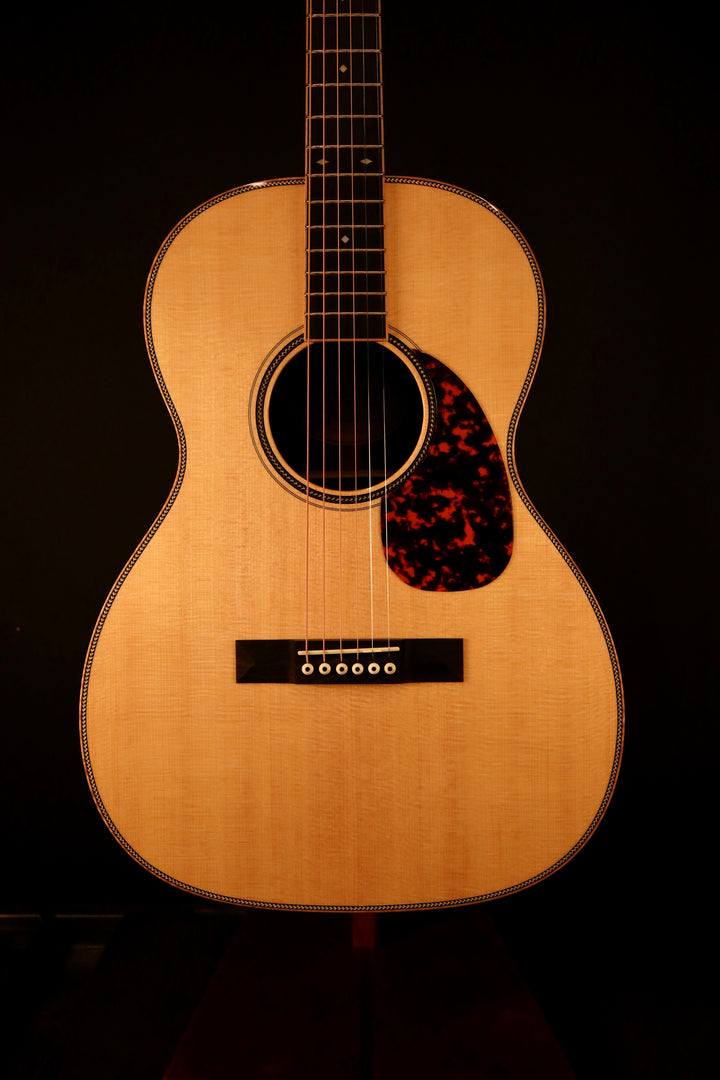 Larrivee 000-60 RW - Sitka Spruce/East Indian Rosewood (New)