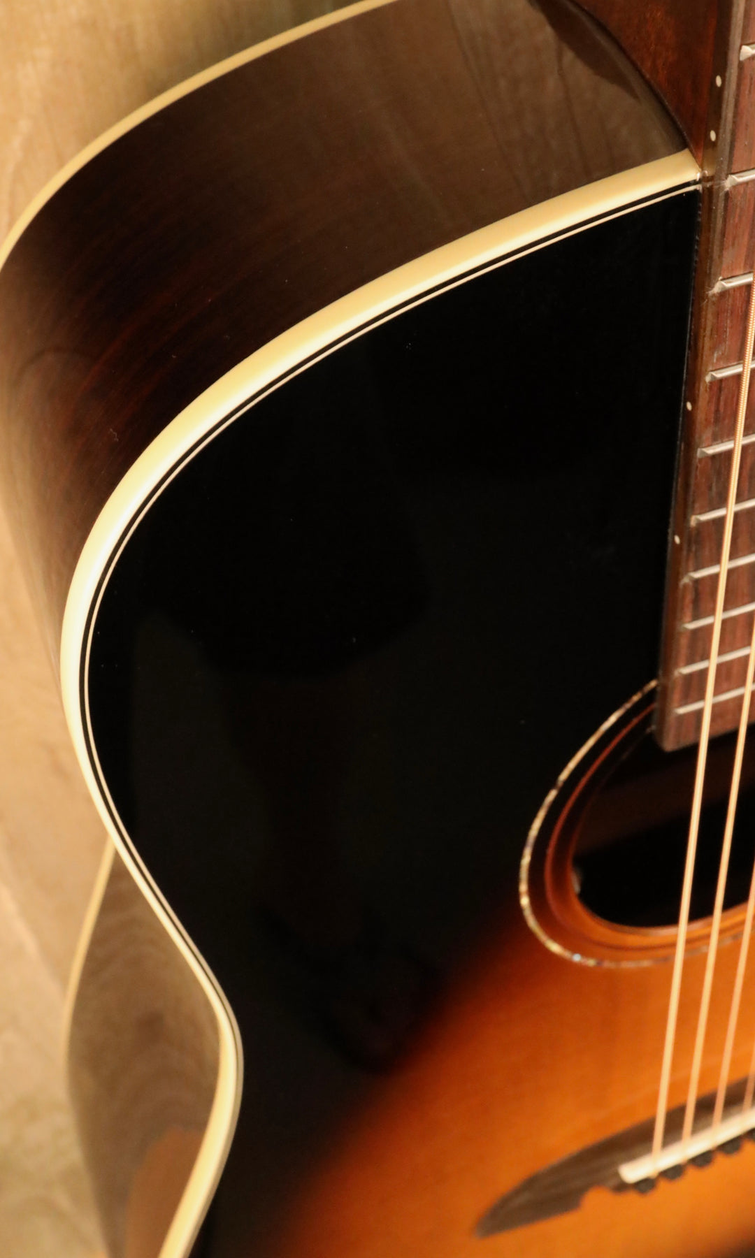 Alvarez MDR70ESB Masterworks Round Shoulder 12th Fret Dreadnought (New)