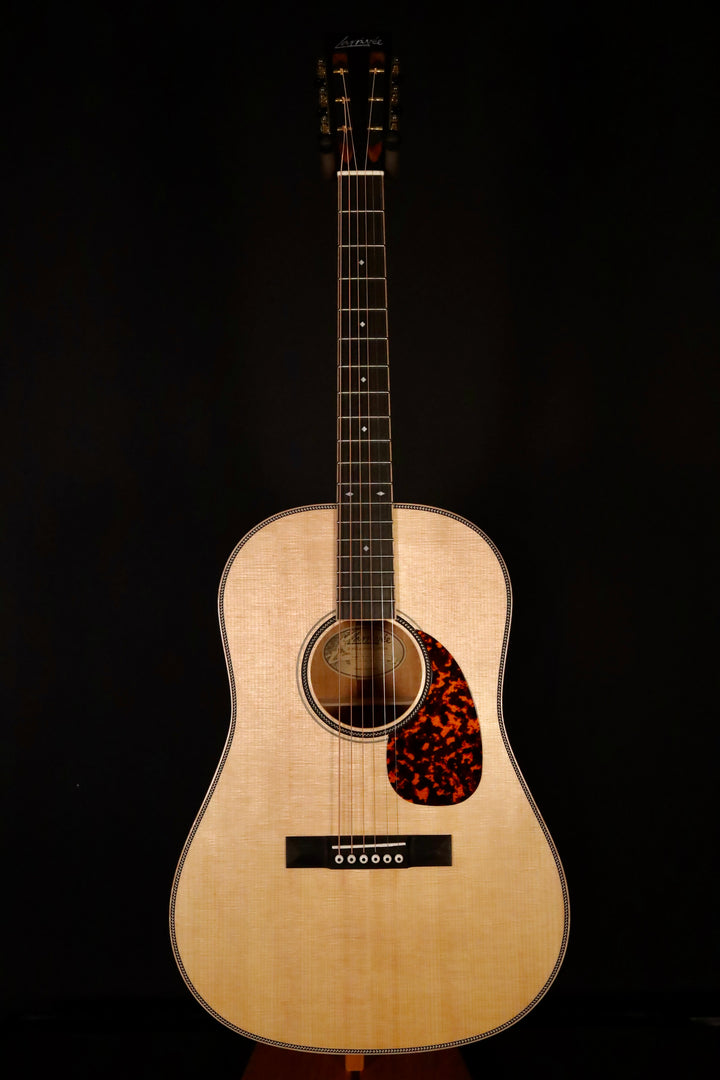 Larrivee SD-50 - Sitka Spruce/Mahogany (NEW)