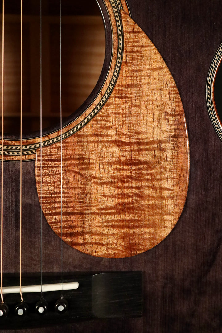 Huss and Dalton MJ Custom - Bearclaw Italian Spruce/Curly Maple/Trans Black Finish (NEW)