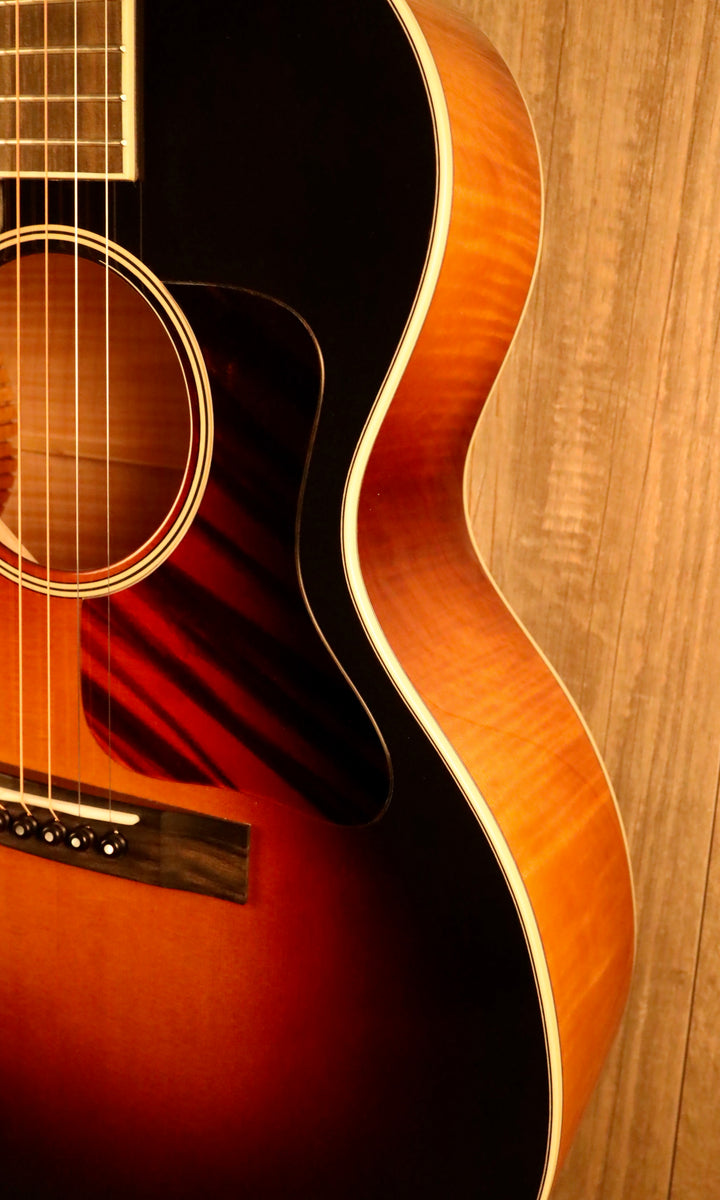 Huss and Dalton Crossroads Deluxe - Sitka Spruce/Curly Maple (NEW)